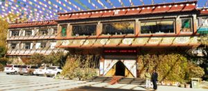 hotel-manasarovar-tibet